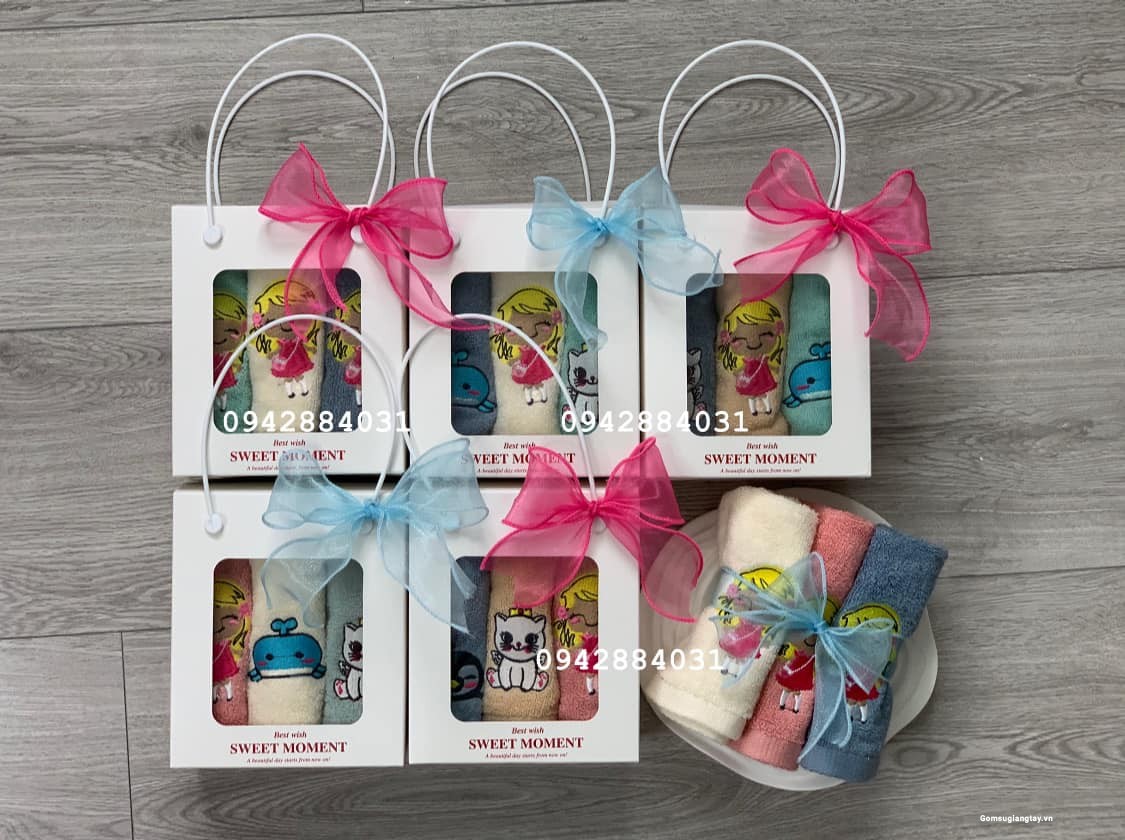  SET KHĂN QUÀ TẶNG THIẾU NHI 1/6