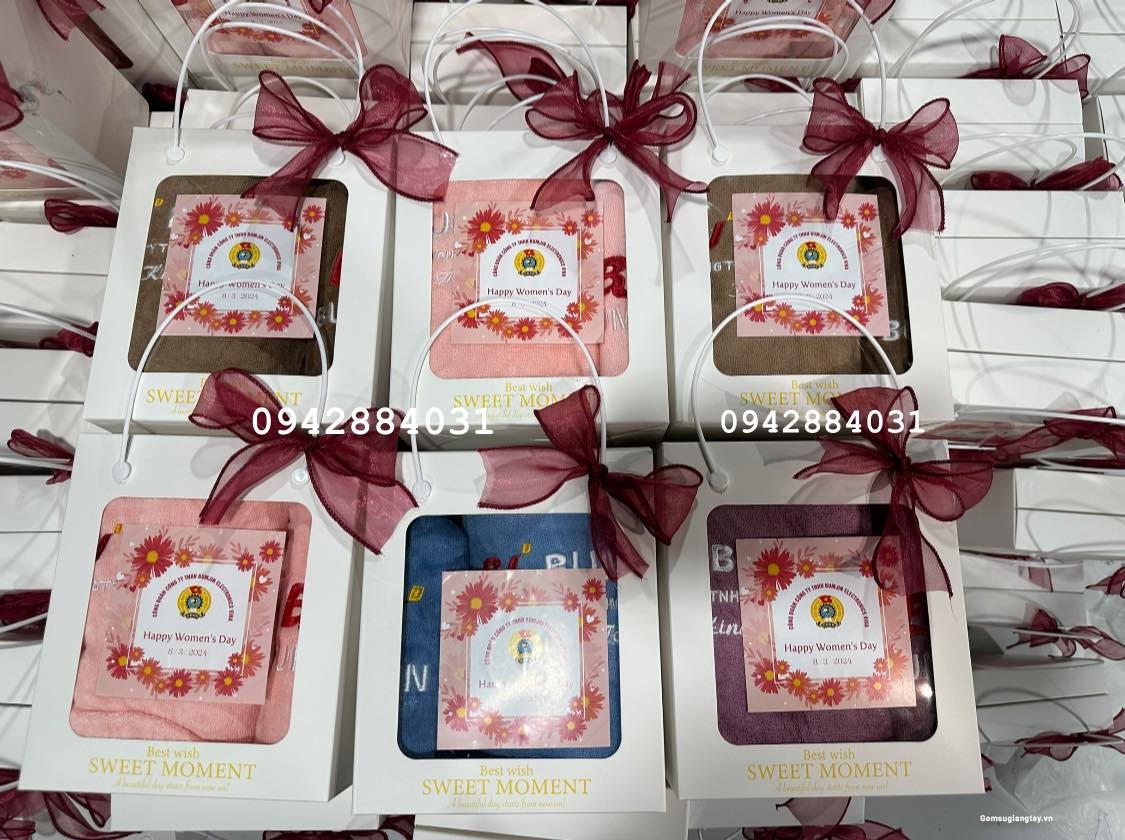 BỘ KHĂN QUÀ TẶNG DOANH NGHIỆP 8/3 - CÔNG ĐOÀN BUMJIN